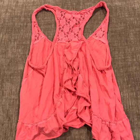 Pink Hollister tank - Picture 3 of 3